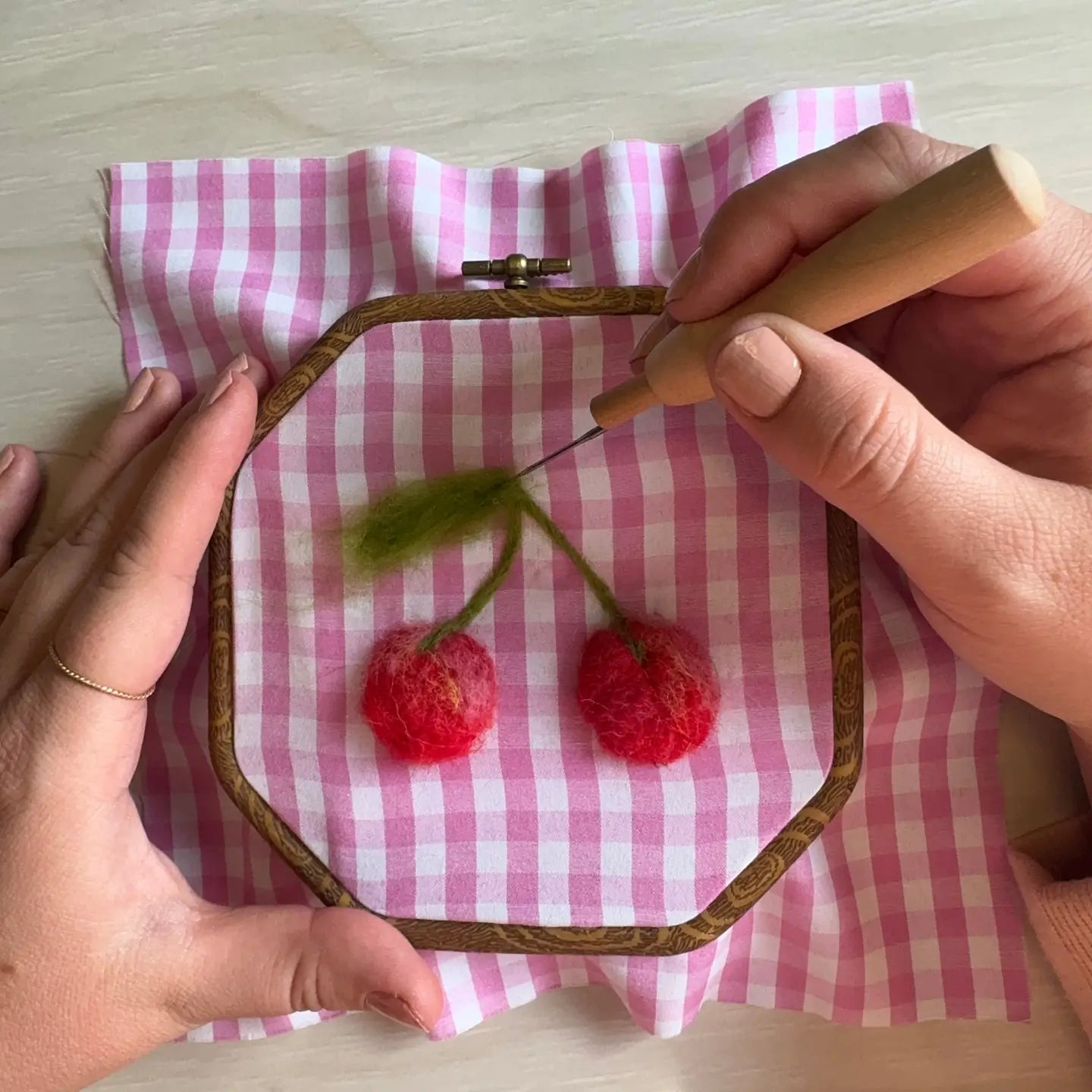 Very Cherry Painting with Wool DIY kit